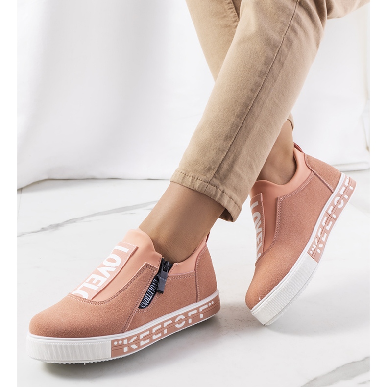 Lovelo rosa slip-on sneakers 1