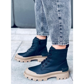 Toma Black vandringskängor svart 2