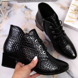 Kvinnors svarta Vinceza-stövlar i ormläder 1