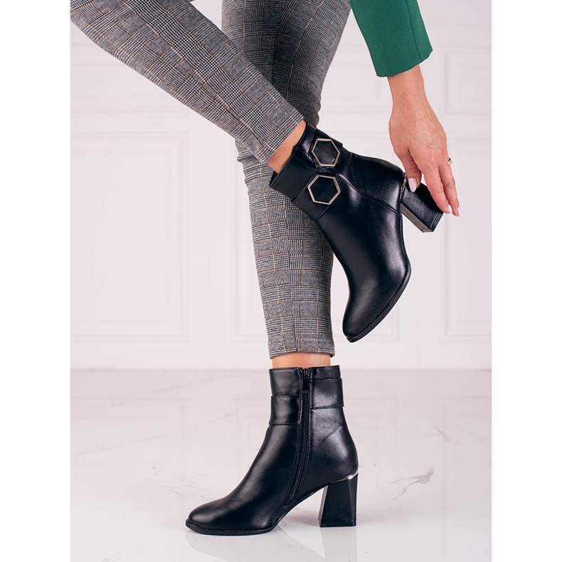 T.Sokolski Svarta Sokolski damstövlar på bred stolpe 1