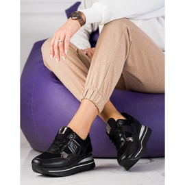 Svarta sneakers för kvinnor på Shelovet-kilen 1