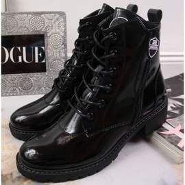 Isolerade stövlar Vinceza W JAN138A svartlackerade 2