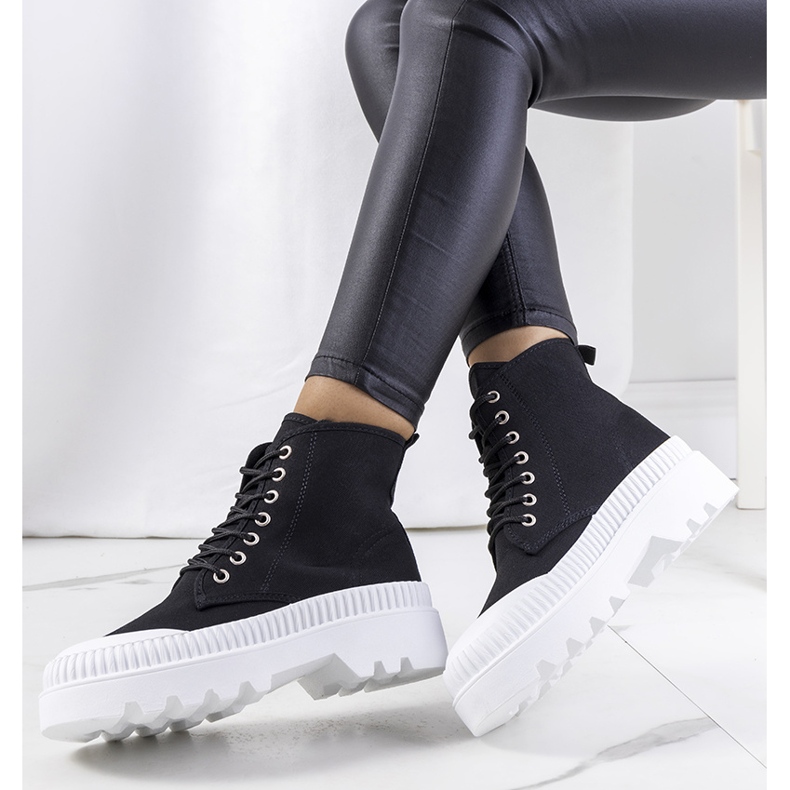 BM Svarta sneakers från Roxo 1