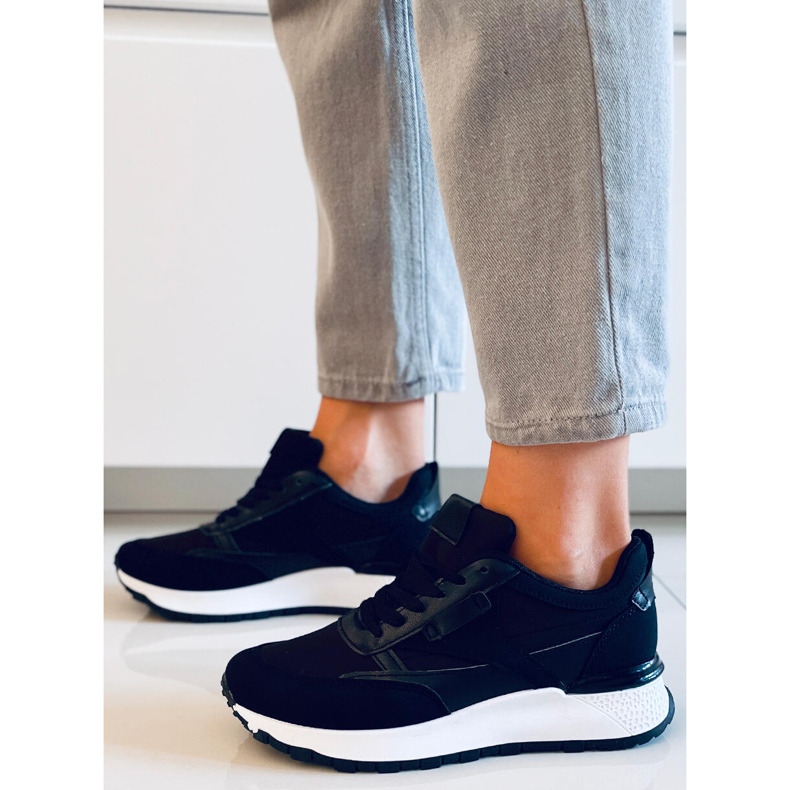 PA1 Nimue svarta träningsskor 1