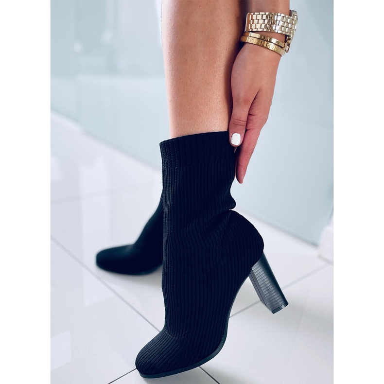 Hermione Svarta högklackade sockstövlar 1