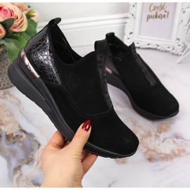 Damskor i läder med kilklack, svart Filippo 1