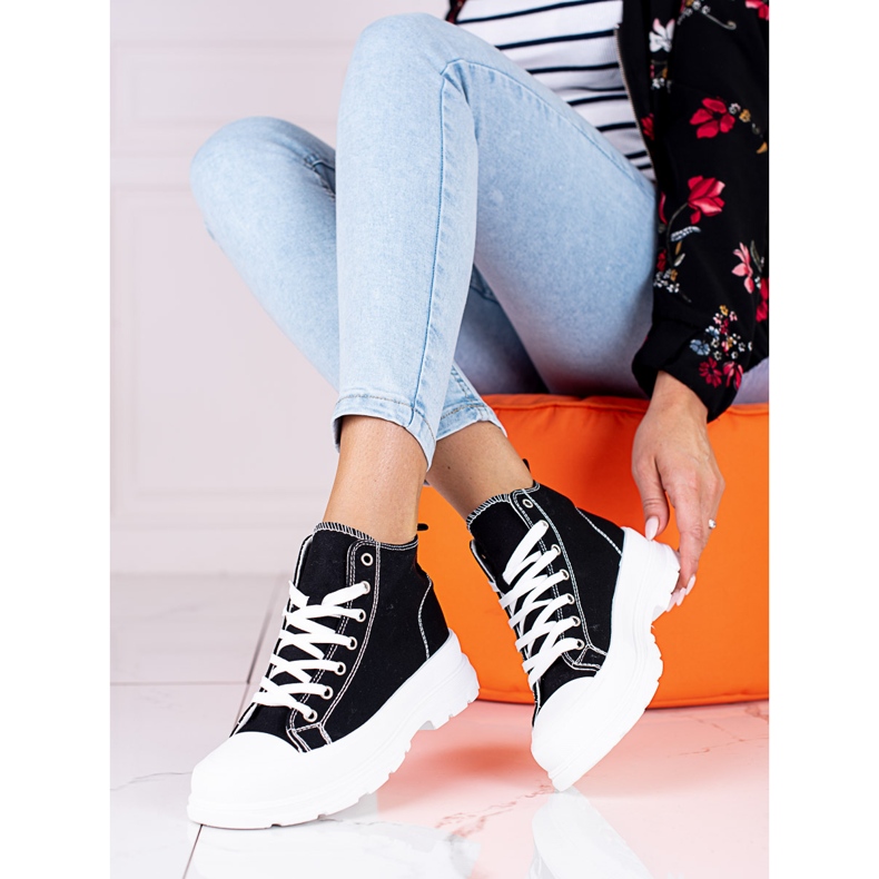 Svarta och vita damsneakers med hög snörning på Shelovet-plattformen 2