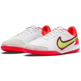 Nike Tiempo Legend 9 Academy Ic Jr DA1329 176 fotbollsskor gul, vit, flerfärgad vit 1