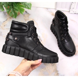 Plattformsarbetare för kvinnor med svart Potocki-dekoration 1