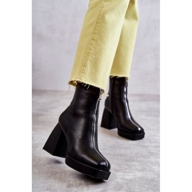 Damstövlar på tjocka klackar med dragkedja Svart Carrera 1