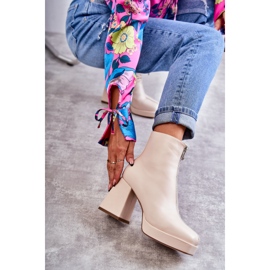 Damstövlar på tjocka klackar med dragkedja Beige Carrera 1