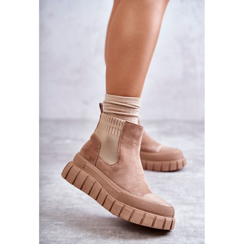 FB2 Fashionabla Slip-On-stövlar på den mörkbeige Jenna-plattformen 1