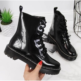 Varmlackerade stövlar Vinceza W JAN55A svart 1