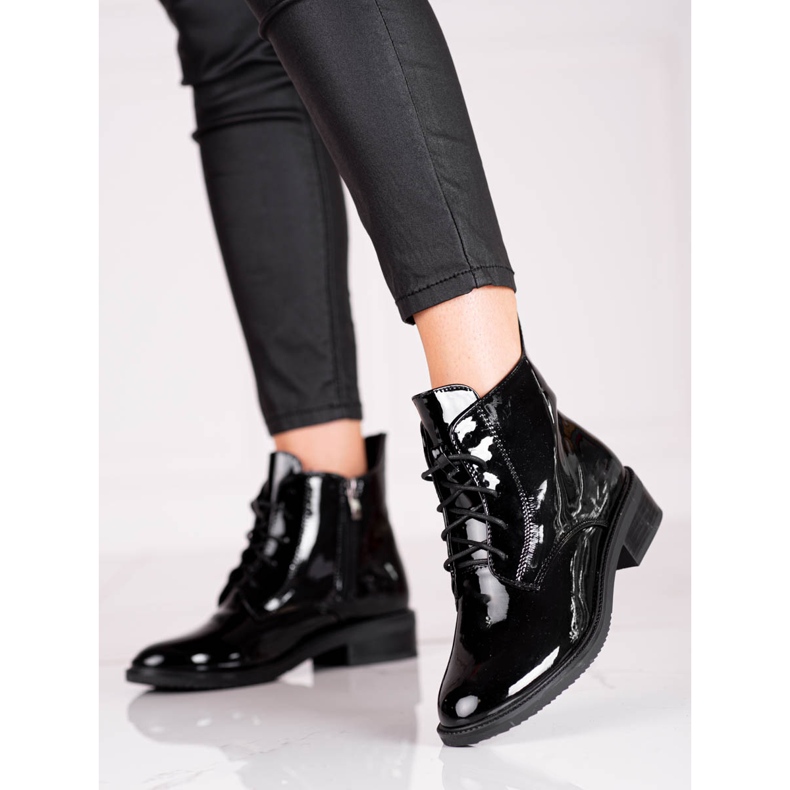 Eleganta Shelovet-stövlar med snörning för kvinnor gjorda av lackerat ekologiskt läder svart 1