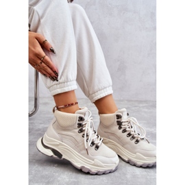 Höga sportskor för kvinnor GOE KK2N4097 Ljus beige 1