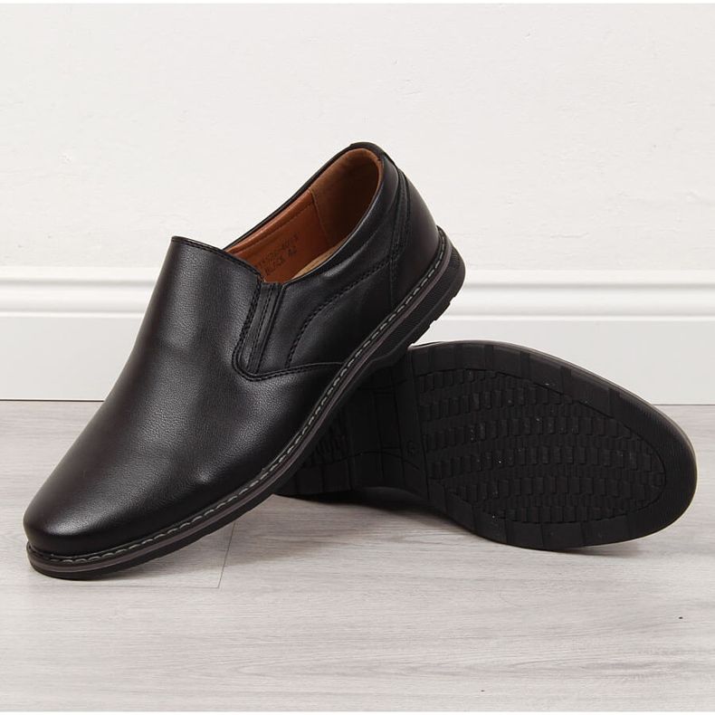 News Svarta slip-on skor för män Nyheter 2