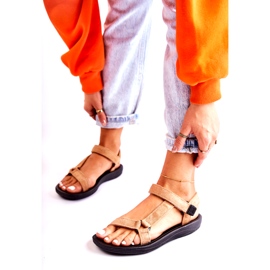 PM1 Sportsandaler i mocka för kvinnor Mörkbeige Harris 2