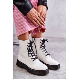 Vita varma ormskinnsstövlar för kvinnor Salma 2