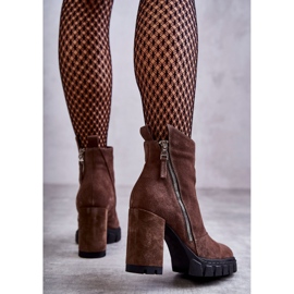 Fashionabla mockastövlar på hög klack Laura Messi 2509 Brun 2