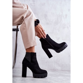 PG1 Stövlar med hög klack i mocka för kvinnor Svart Maricruz 1