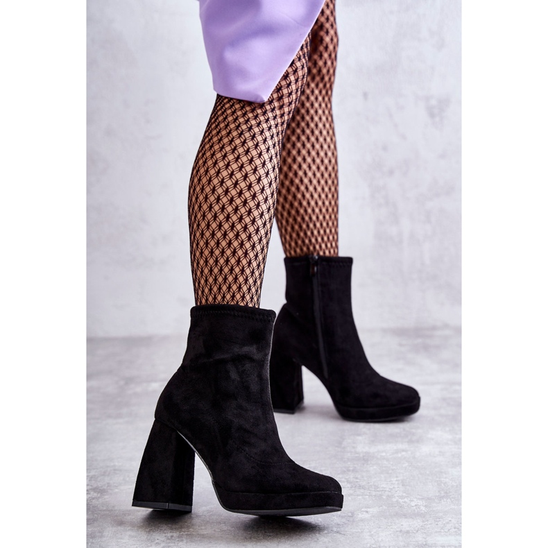 Damstövlar i mocka på klack Svart Ramira 2