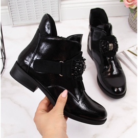 S.Barski Damisolerade lackade stövlar med svart rosett av S. Barski 2