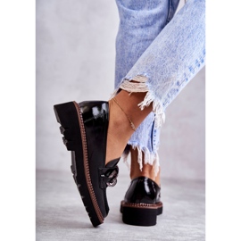 Vinceza Lackade Loafers på den svarta Reidun-plattformen 2