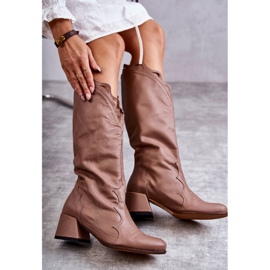 PA2 Knälånga stövlar i läder mörkbeige Andreia brun 1