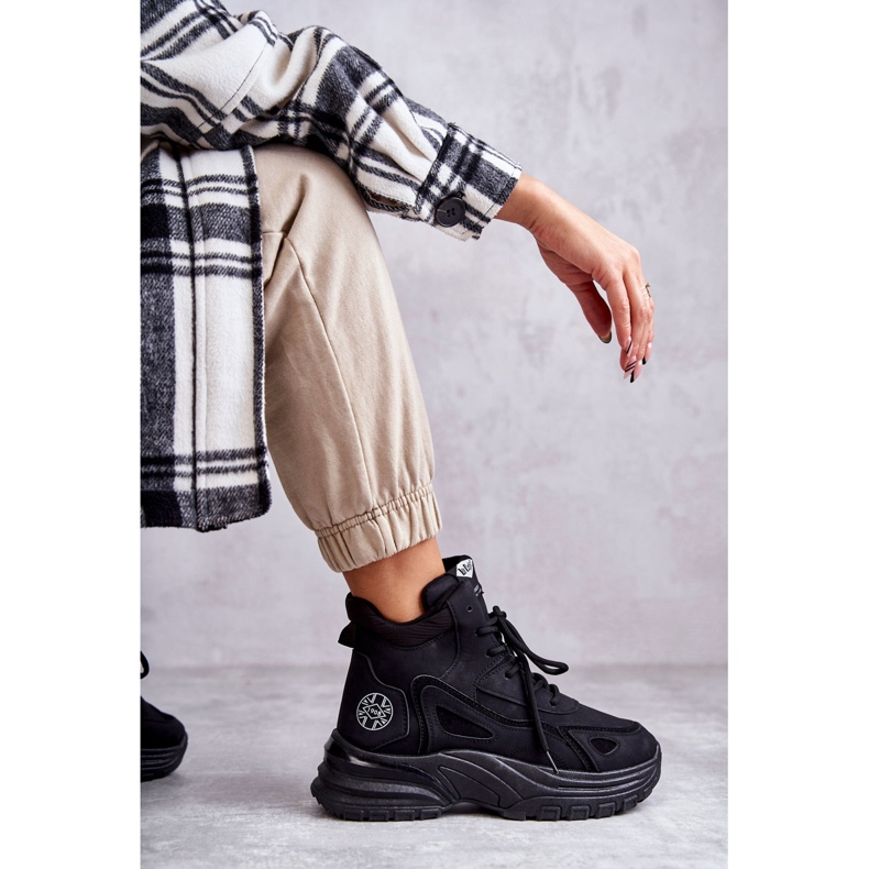 Stövlar på Lee Cooper LCJ-22-44-1353L Svart plattform 1