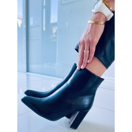 Klassiska Fergie Black högklackade stövlar svart 2