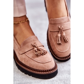 Vinceza Damskor i mocka på en beige Unni-plattform 2