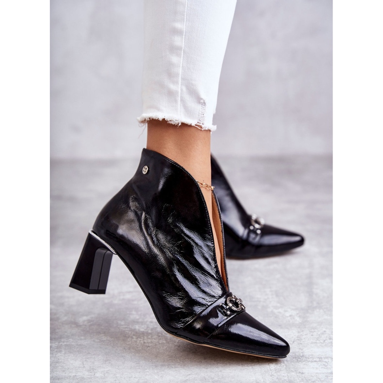 Skinnstövlar på stolpe Maciejka Svart 05262-01 1