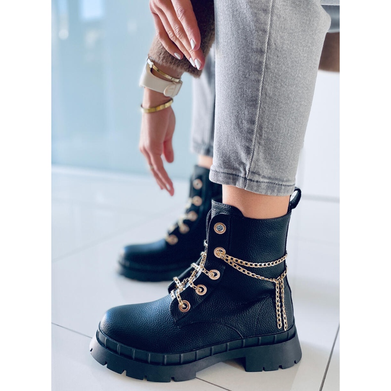 Snörstövlar från Lohan Black svart 1