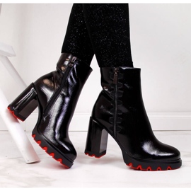 Svarta Filippo damstövlar på stolpen 1