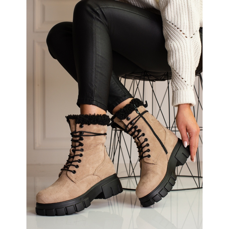 Dam Shelovet isolerad, beige 1