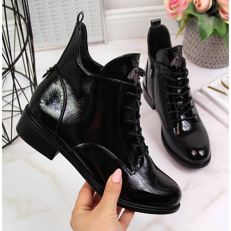 Kvinnors svarta isolerade patentsvarta Filippo-stövlar 2