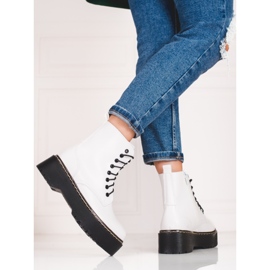 Vita Shelovet-väskor för kvinnor snörade på plattformen 2