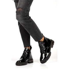 Varmlackade stövlar Filippo DBT4173 BK svart 3