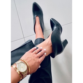 PA1 Utskurna Doris Black höga klackar svart 2