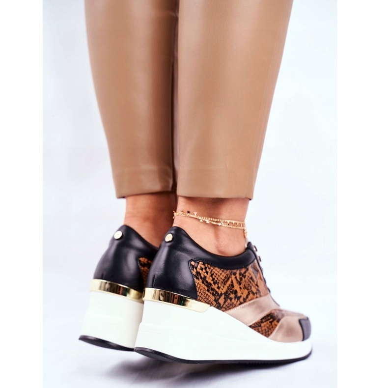 GOE Kvinnors sportskor Sneakers Svart läder GG2N3044 3