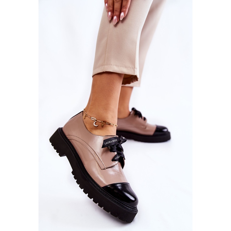 Lackade snörskor Laura Messi 2441 Beige brun 1