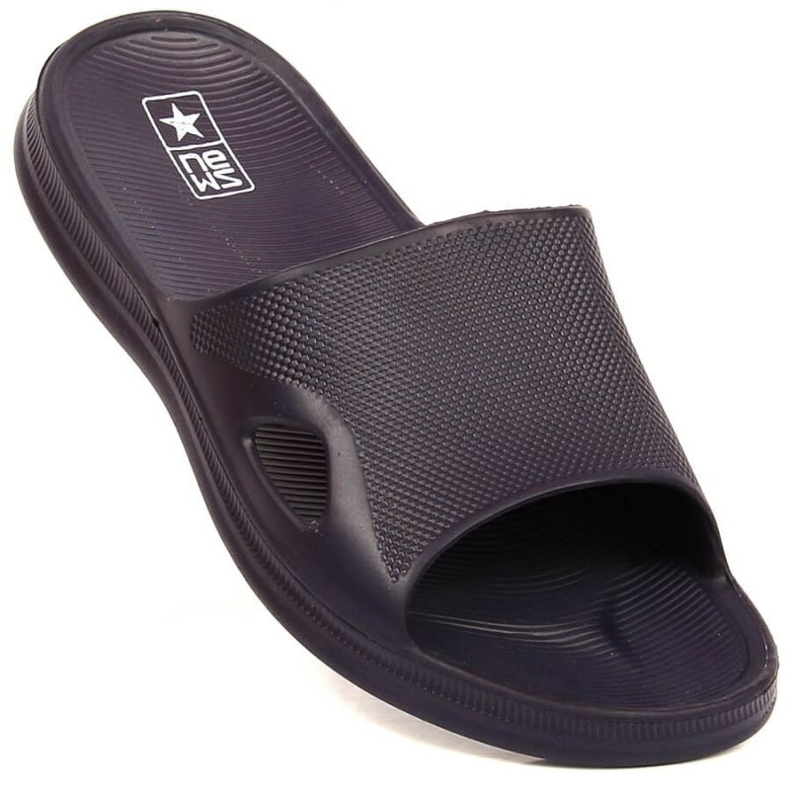 News NYHETER M EVE375B tofflor marinblå 1