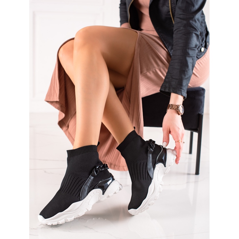 TRENDI Fashionabla sneakers med en strumpa svart 1