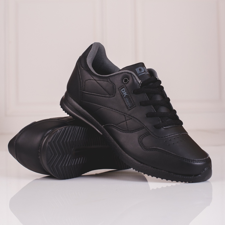 DK Classic Black Sneakers svart 1