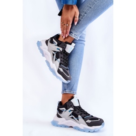 Sportskor för kvinnor på en massiv plattform Big Star KK274386 Svart-grå 2