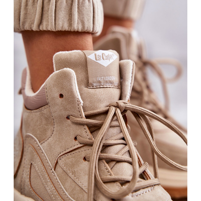 Vandringsstövlar på Lee Cooper LCJ-22-44-1352L Beige plattform 2