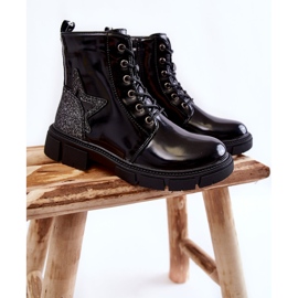 PE1 Barnlackade tossor med dragkedja Svart Yukko 1