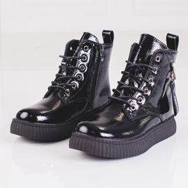 Lackläderflickstövlar på Shelovet-plattformen svart 1