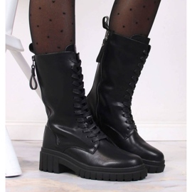 Skinnisolerade stövlar Artiker W HBH38A svart 2