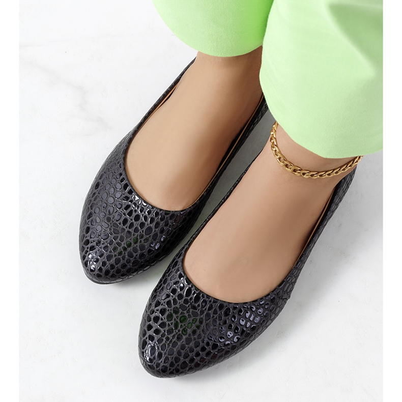 Inna Aquarin svarta ballerinor 2